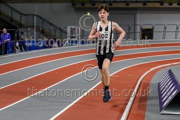 CombiMast25-917742 - Track Male Set Two