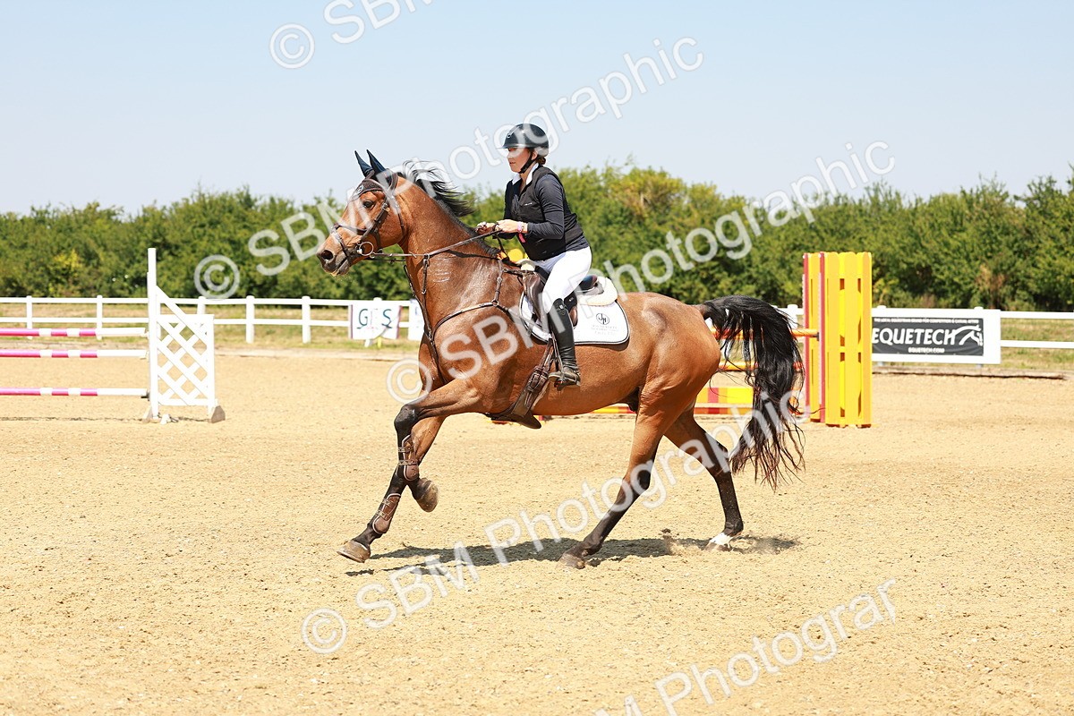 SBM_001638 - Class 4 - Senior Newcomers - 1.10m