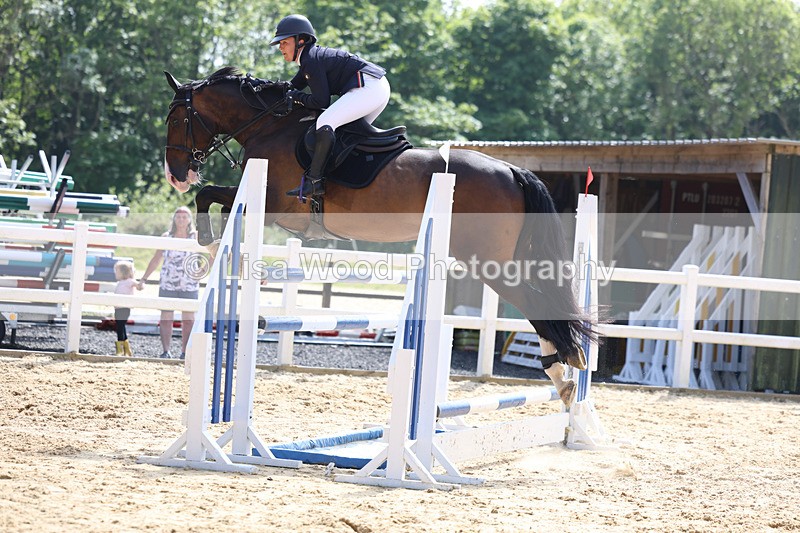 3E7A1234 - Class 14: Senior 1.15m Open