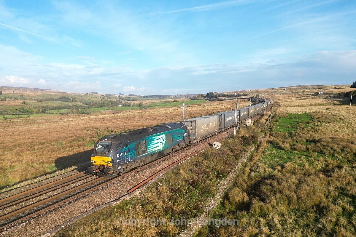 JL - 4.10.24 68004 4M27 Coatbridge - Daventry, Greenholme Cottages - Latest shots