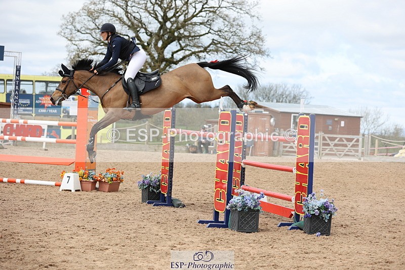 240419A-124910-07460 - Cls 6, 2 Star Medium Tour 1.35m