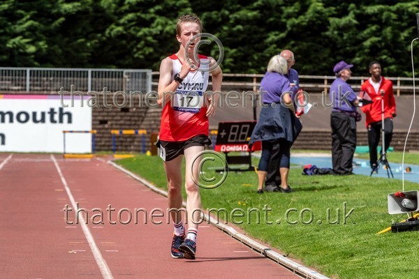 SIAB23-528012 - Track Male Set One