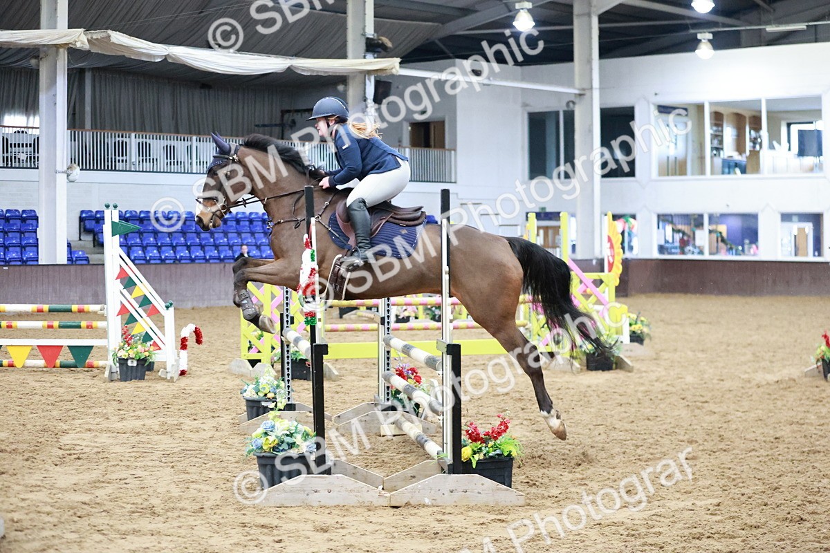 SBM_000582 - Class 2 - Senior British Novice 90cm