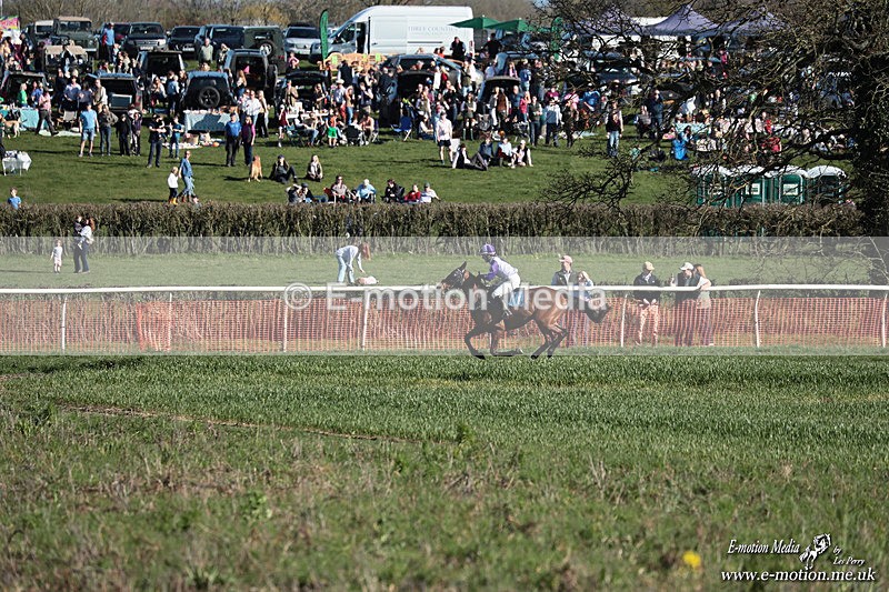 PtP 210326 595 - VWH Cirencester Races 21/03/26