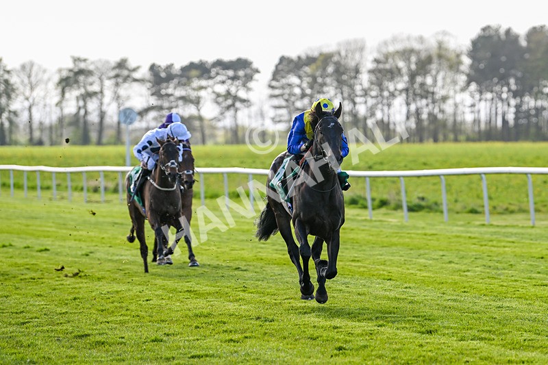 200424-Race 3-Never So Brave-6478 - Race 3