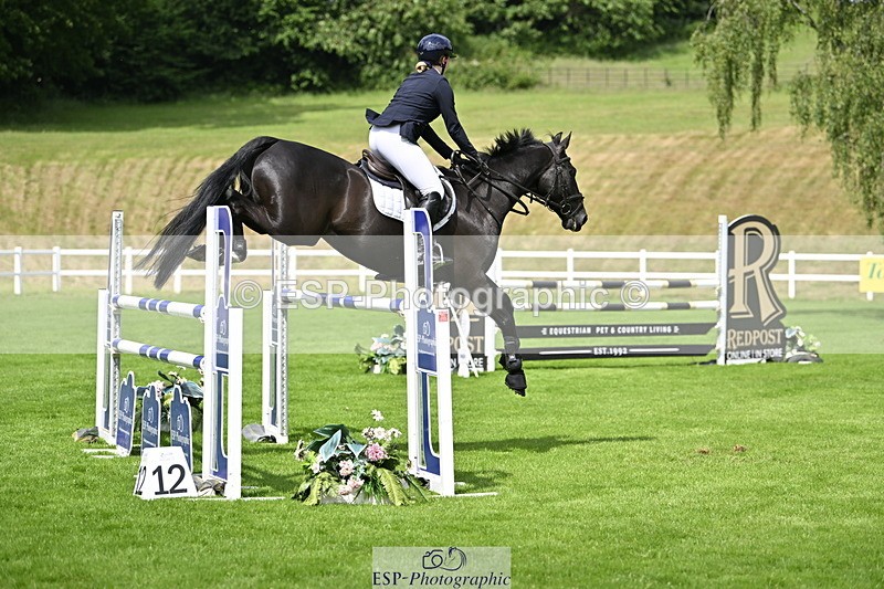 250613A-105210-00614 - Cls 1 Snr Newcomers and 1.10m Open