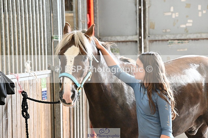 250821B-151443-00667 - Group C - Laraine