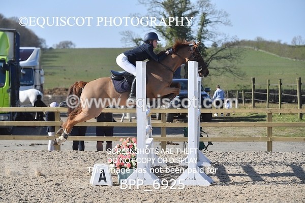 BPP_6925 - CLASS 16 SUN Scottish Branch 138cm Outdoor Championship