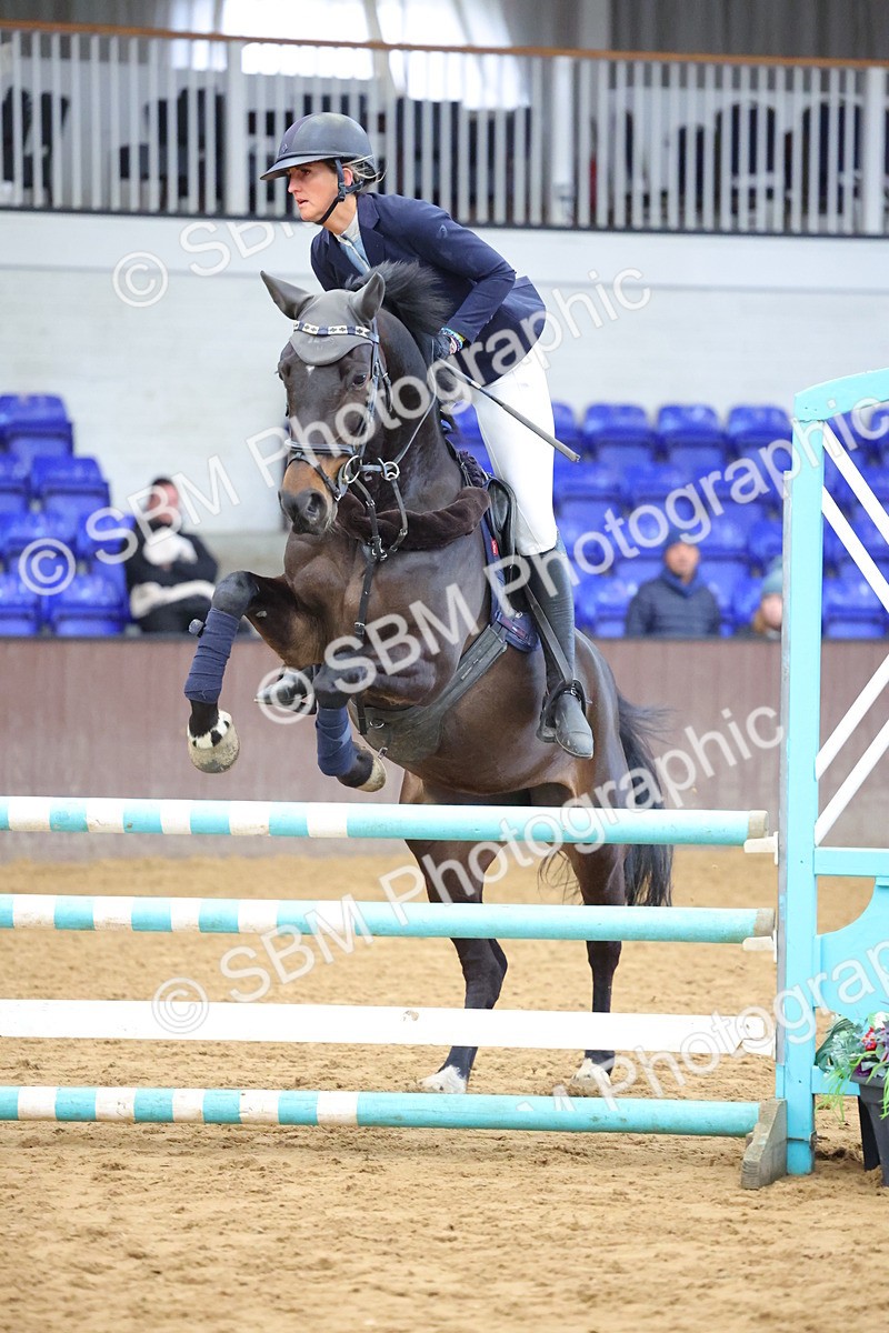SBM_009493 - Class 20 - Senior British Novice/ 90cm Open - First Round (0.90m)