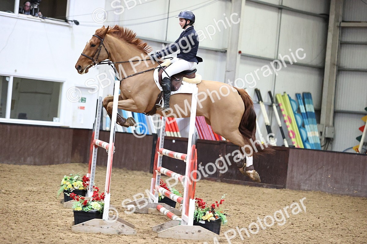 SBM_005443 - Class 17 - Senior Newcomers 1.10m