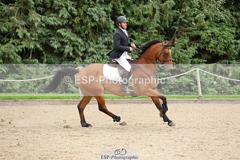 240817-154725-02785 - 06A Snr Fox 1.20m open