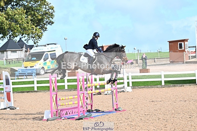 261014-145515-00861 - Cls 07 Snr Fox & 1.20m Open