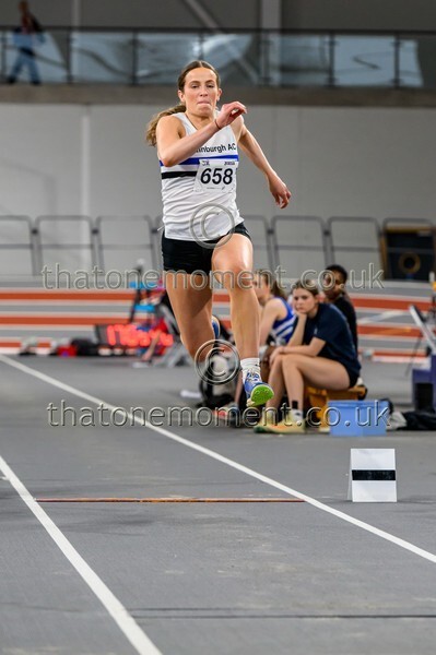 SeniorInd25-911709 - Field Female