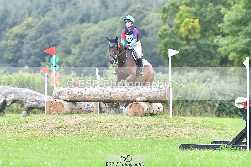 240803-121204-03492 - 019-Maisie_Randle-VILLANELLE