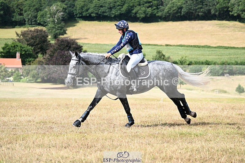 250803A-162155-16955 - Q-754-Leigh.Smallacombe-CRUISING.CARRA