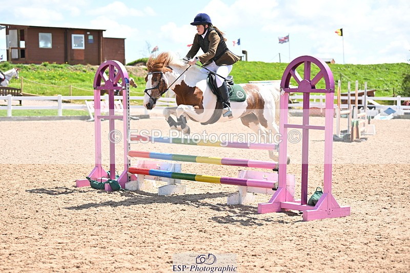 240504A-132844-02023 - Cls 20 & 21 Club & Schools 1m