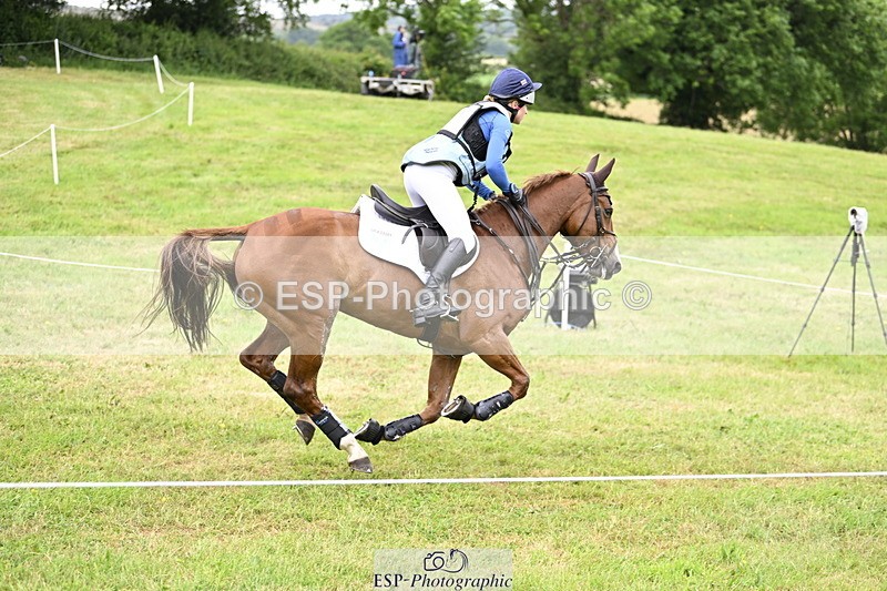 250524A-103756-09055 - A-061-Isabelle.Cook-EMERALD.KATIE