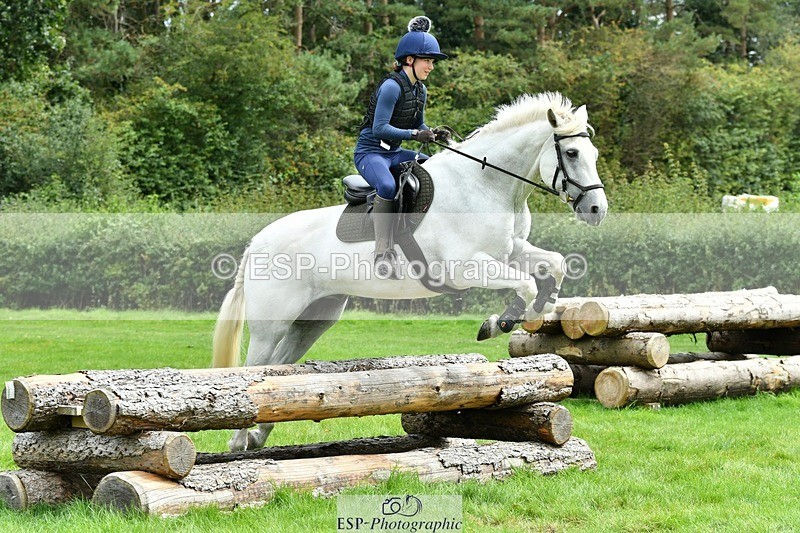 230817-142848-01293 - Theo's 2nd Group - XC