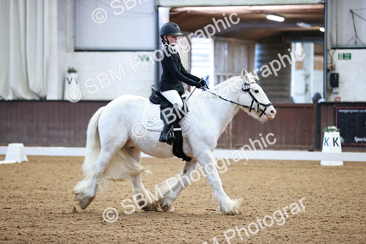 SBM_000070 - Class 3, 4, 8, 10 Intro 3 Prelim 3 Novice 2