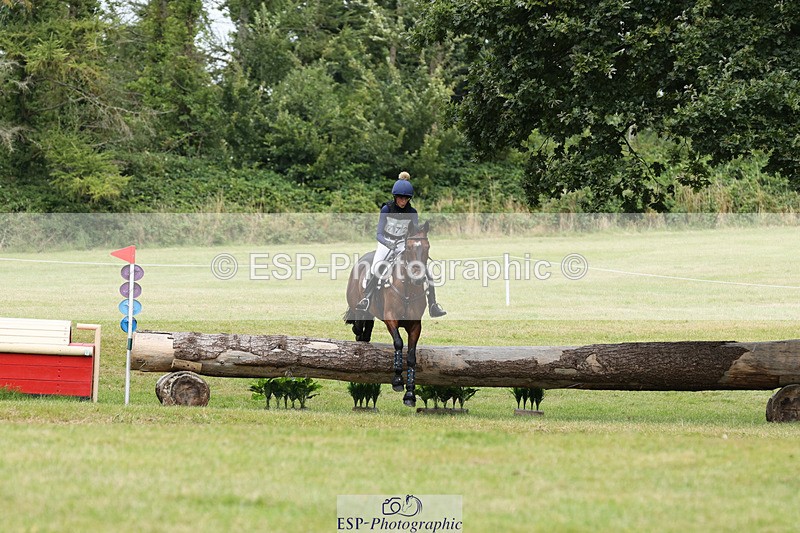 240825X-162010-36466 - 80cm XC 15.30 to 16.30