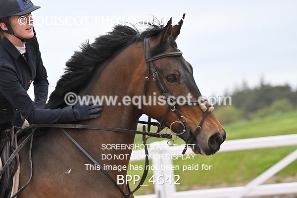 BPP_4642 - CLASS 20 SUN British Novice/90cms Open