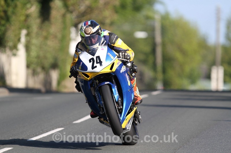 IMG_4311 - Thursday Practice  TT 2013