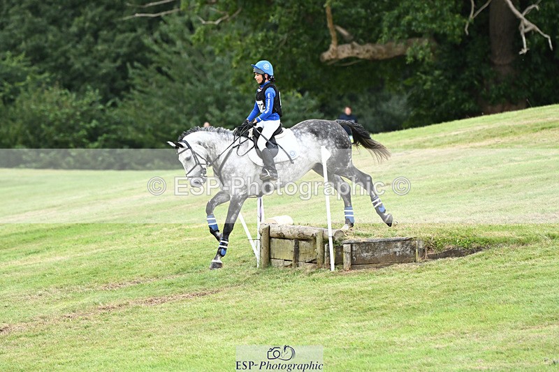 240825X-165135-37379 - 80cm XC 16.30 to 17.30