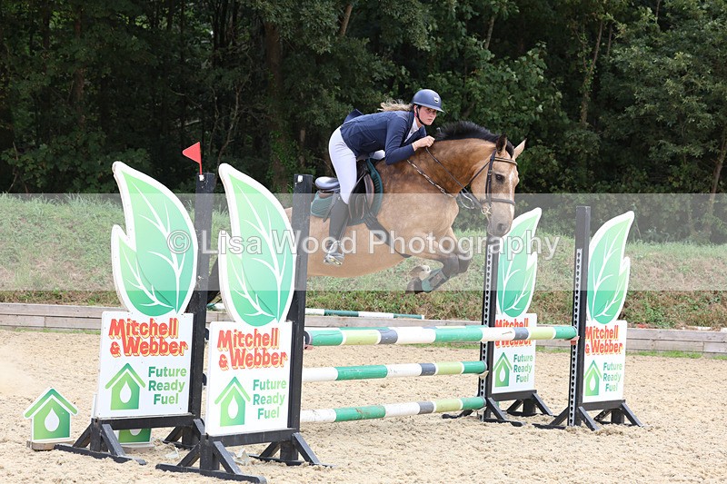 3E7A4871 - Class 4: Senior British Novice/90cm open