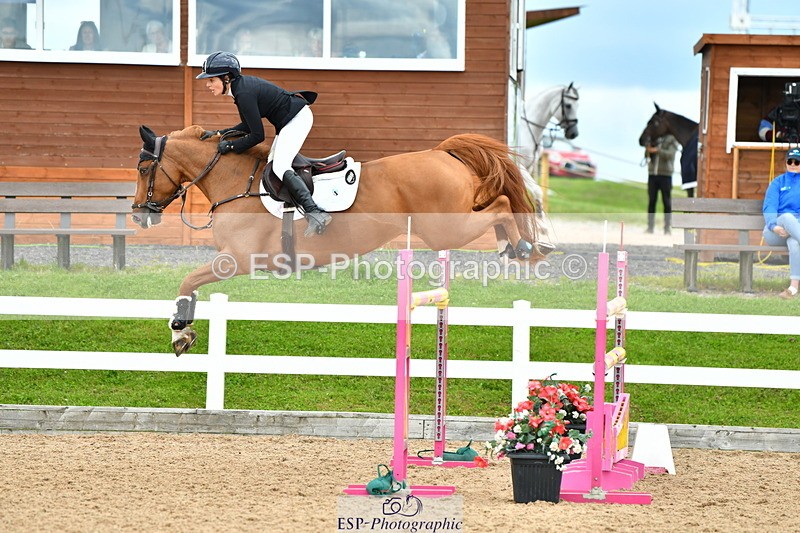 230721A-143229-06955 - Cls 22, 1 Star Gold 1.30m