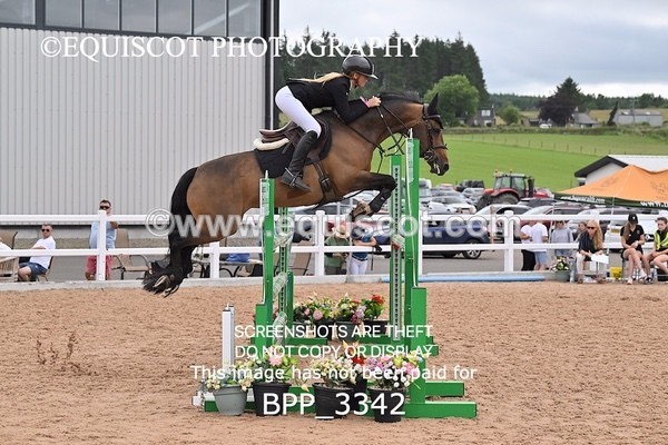 BPP_3342 - FRI CLASS 19 Junior 1.20 Open /Inc 148 Restricted Open **Viewing/Selection class for 148 teams**