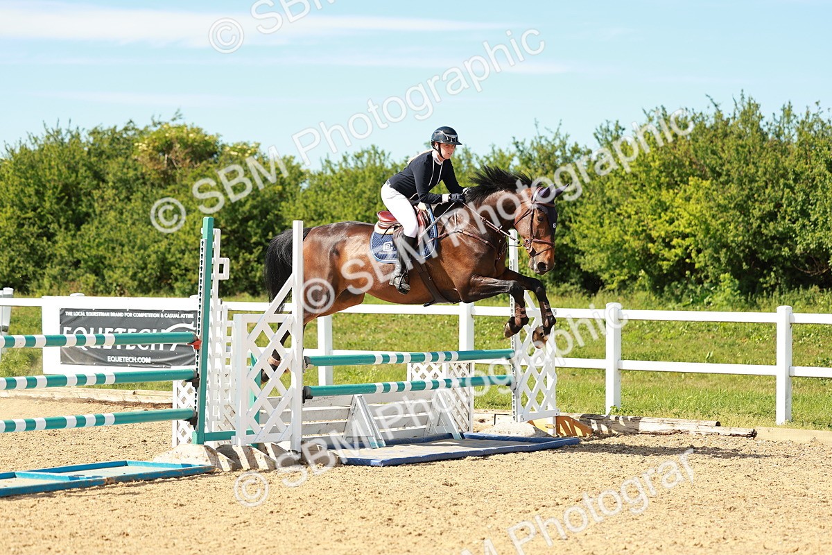 SBM_002708 - Class 4 - Senior Newcomers - 1.10m