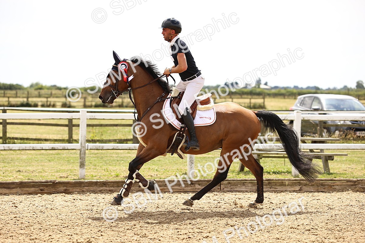 SBM_002160 - Class 16 - GFS Senior Newcomers 1.25m