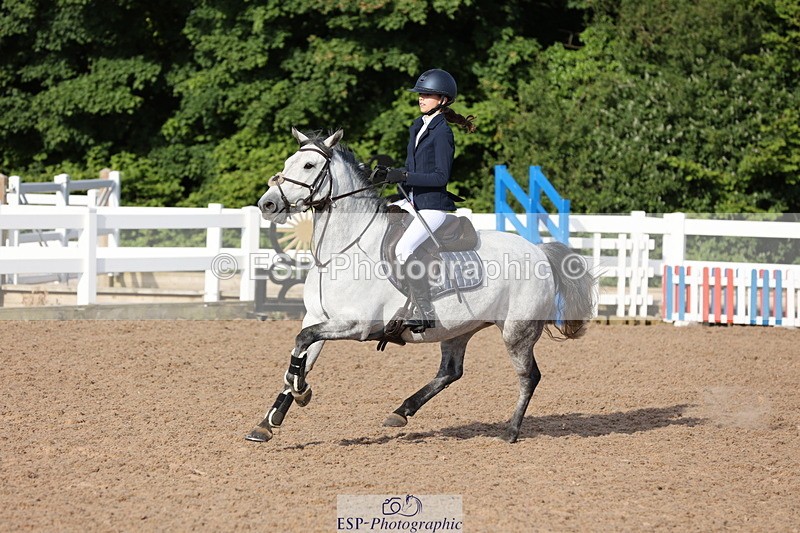 240629A-075820-02341 - Cls 16 British Novice and 80cm Open