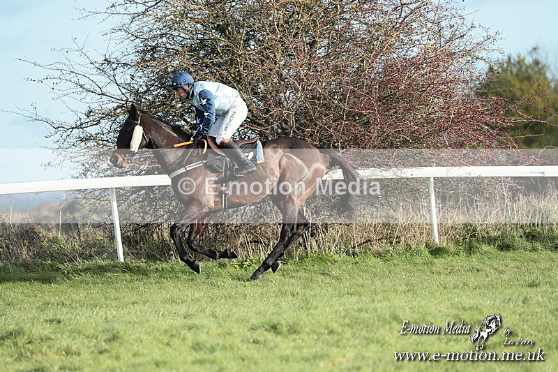 PtP 301125  0256 - Hursley Hambledon Point-to-Point Larkhill Racecourse 30/12/2025