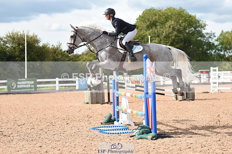 230830A-154950-01221 - Cls 6 National 1.30m