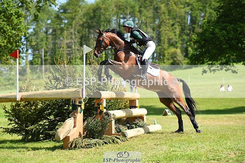 230527-111258-09125 - 303-JESMOND_RENARD-Susie_Berry-XC