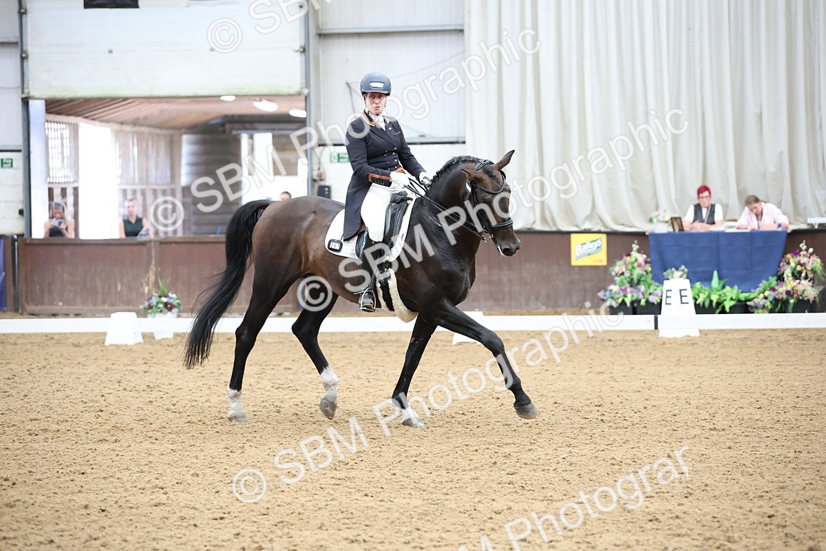 SBM_004391 - Class 9 - FEI Inter 1 Gold - 15.55-16.43