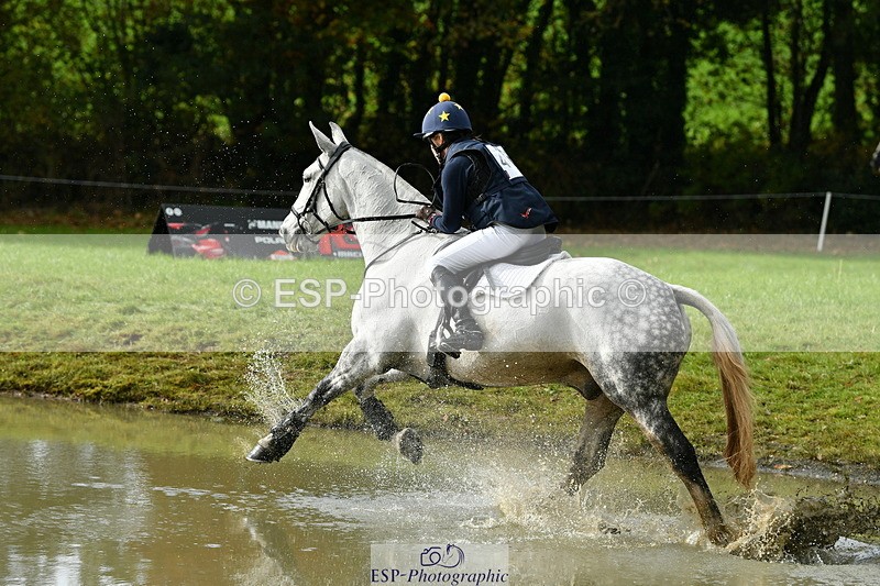 251025A-114709-18823 - F-401-Helen.Hickson