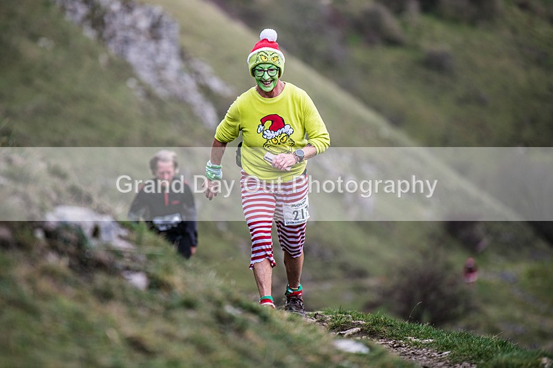 Litton-863 - Litton Christmas Cracker Fell Race (Limestone Series) Sunday 14th December 2025