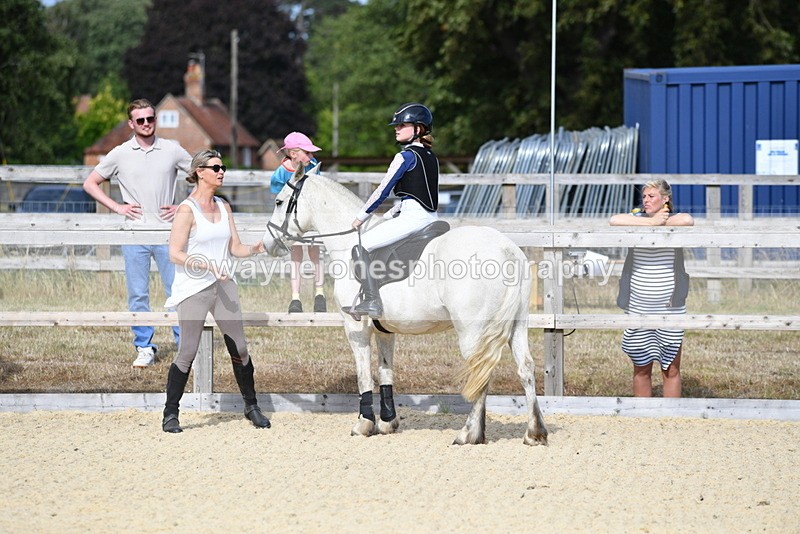 WJ5_5707 - Poles off the floor