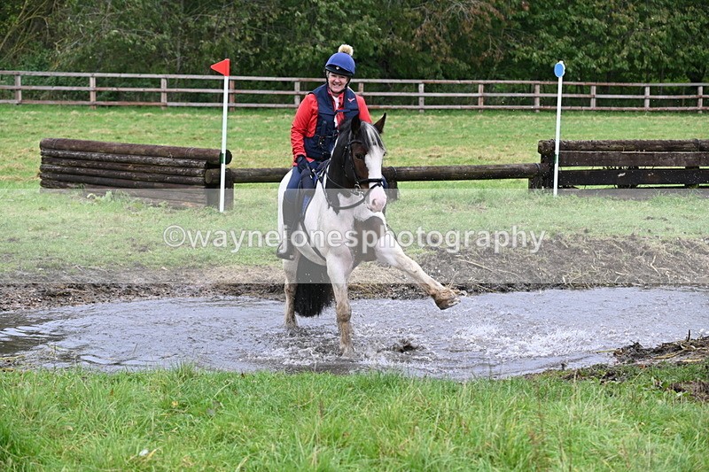 WJ6_6318 - Time at Photographer 12:41 to 13:05