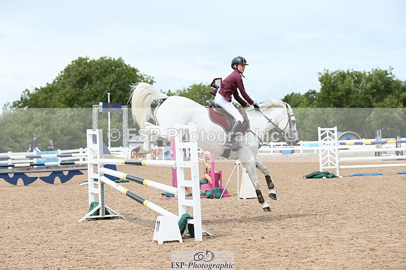 230716A-135713-03822 - Class 24 Junior 1.05m Open