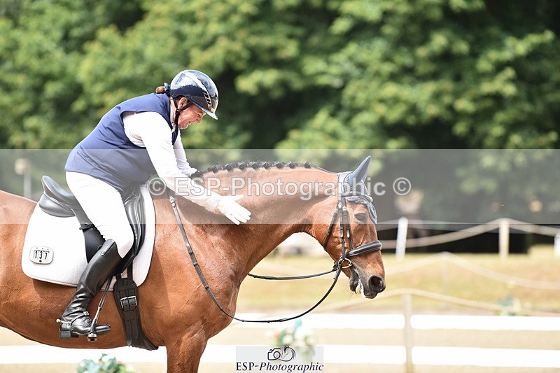 140110A-004304-10710 - 137-Debbie.Dyke-The.Trojan