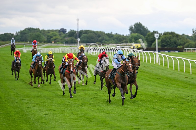 100724-Race 4-Achnamara-4975 - Race 4