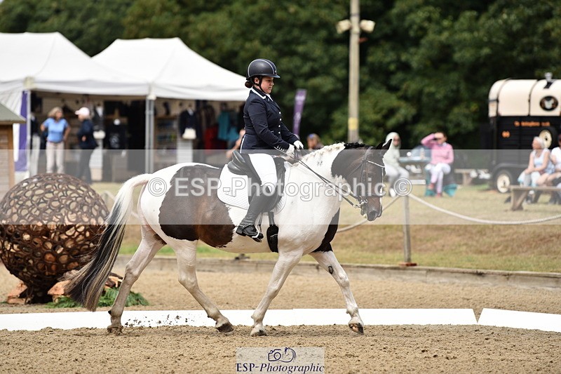 140110A-005640-10781 - 015-Lauren.Picknett-Bonnie.V