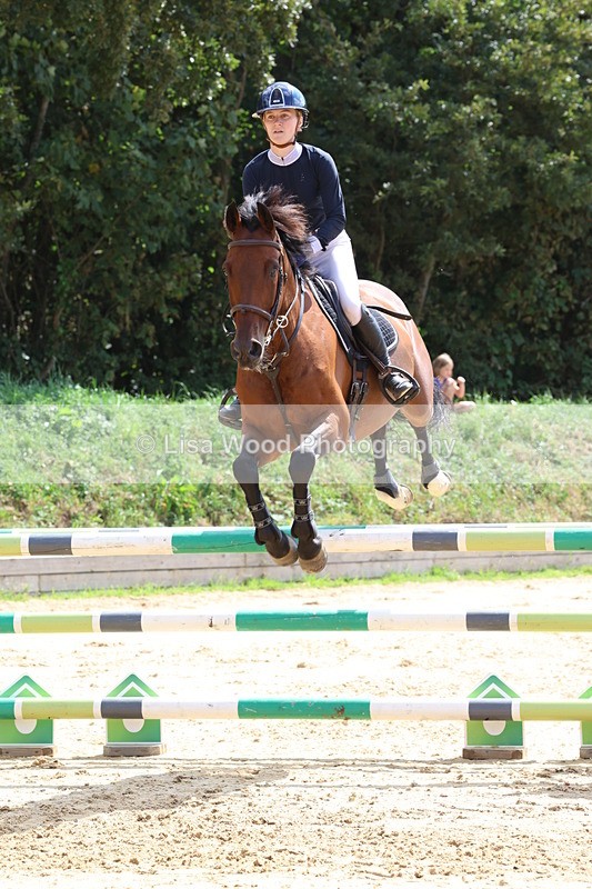 3E7A1738 - Class 8: Senior Newcomers/1.10m open