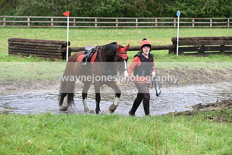 WJ6_6351 - Time at Photographer 12:41 to 13:05