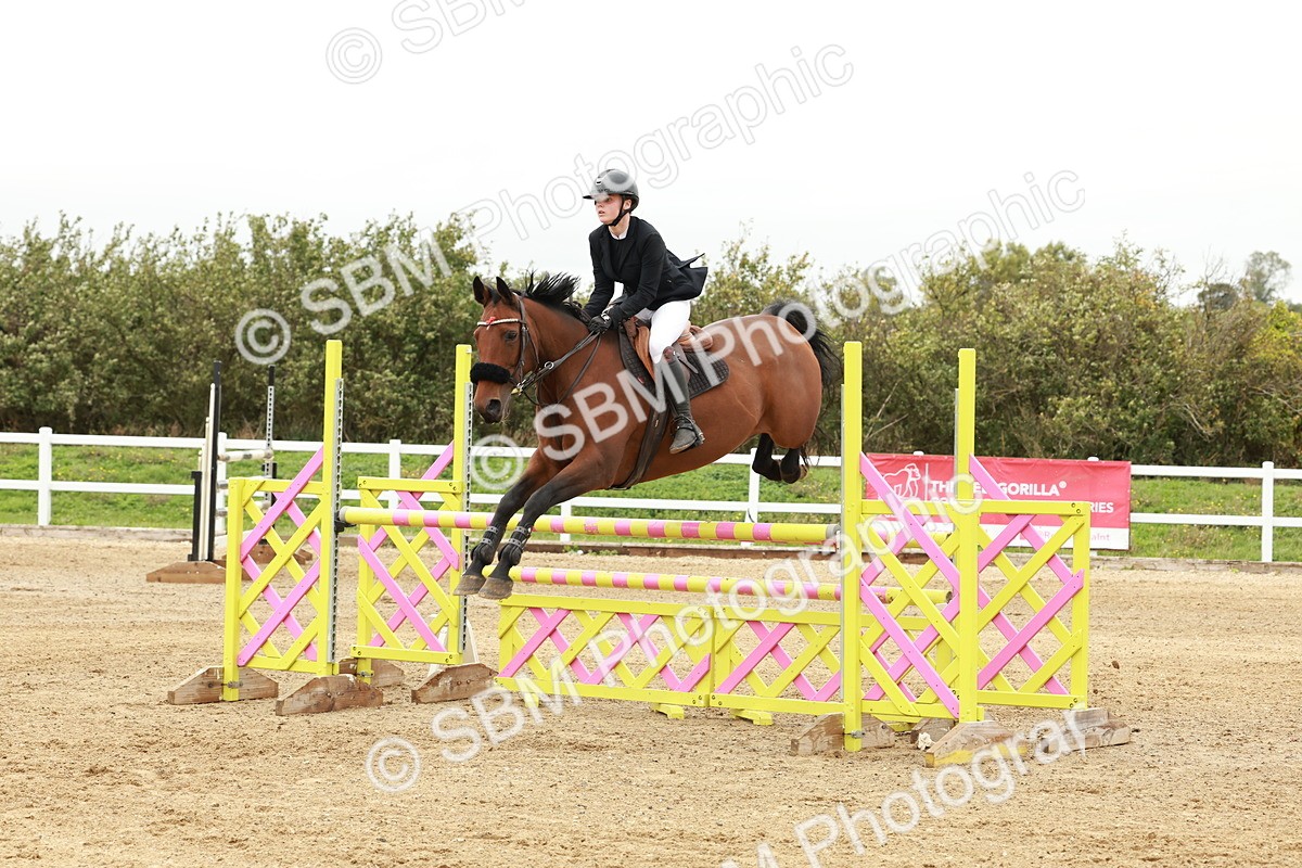 1I0A7740 - Class 4 - Senior Newcomers 1.10m