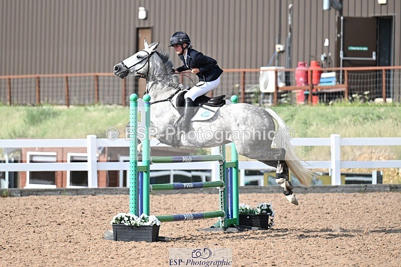 260627-180659-05943 - Cls 27 Foxhunter and 1.10m