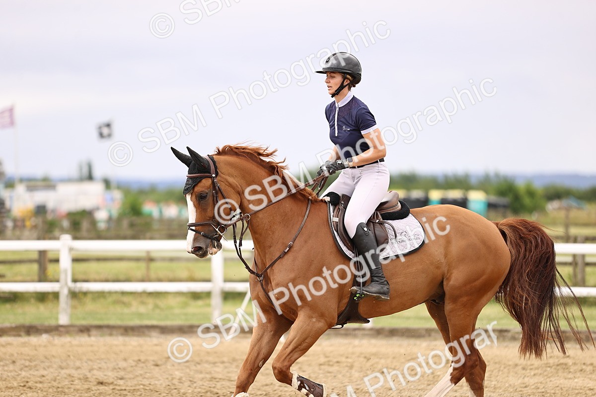 SBM_003223 - Class 21 - Senior Newcomers - 1.10m